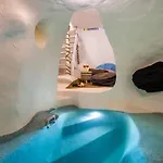 Mystagoge Retreat With Subterranean Pool/jacuzzi *
