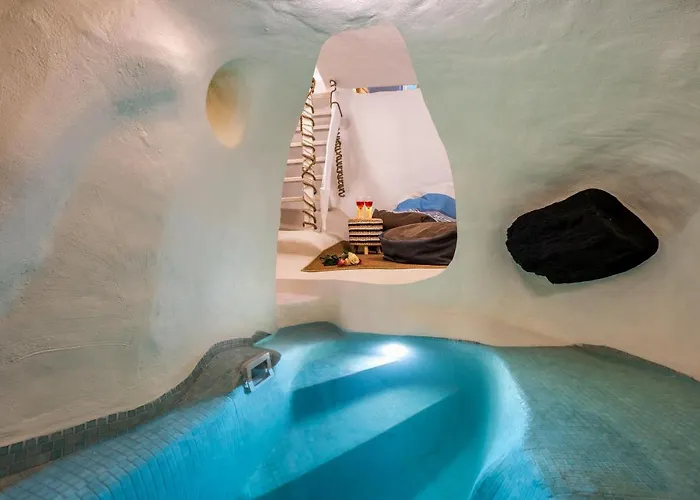 Mystagoge Retreat With Subterranean Pool/jacuzzi *