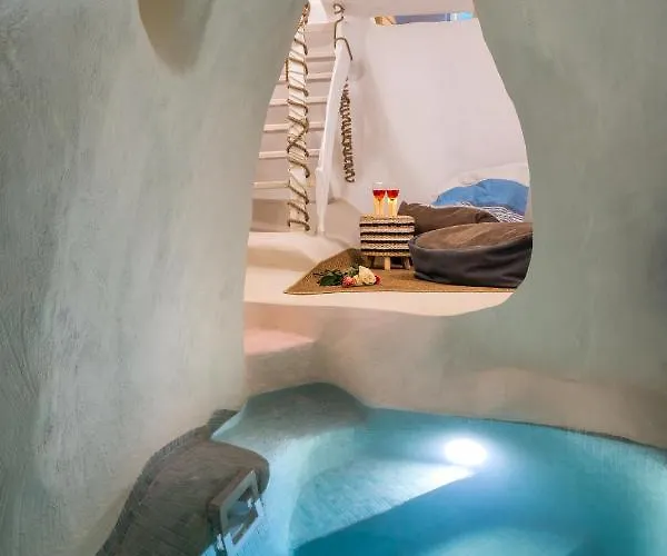 Mystagoge Retreat With Subterranean Pool/jacuzzi Villa Vóthon
